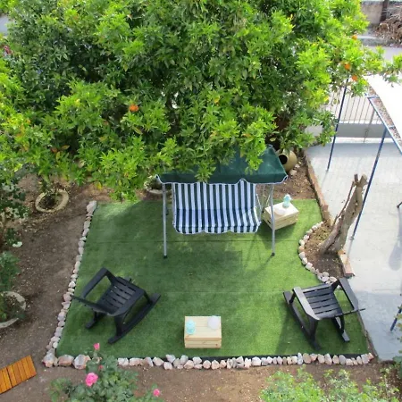Adorable House For 4 펜션 사미